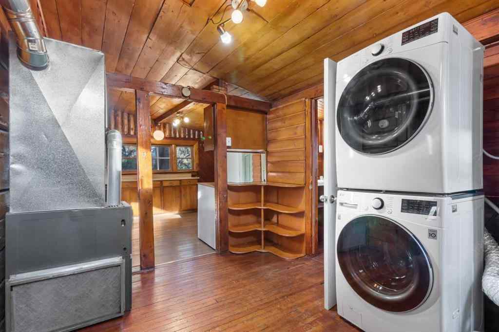 MLS&reg; # A2270257 - 4523 48 Street  in Palo Sylvan Lake, Residential Open Houses