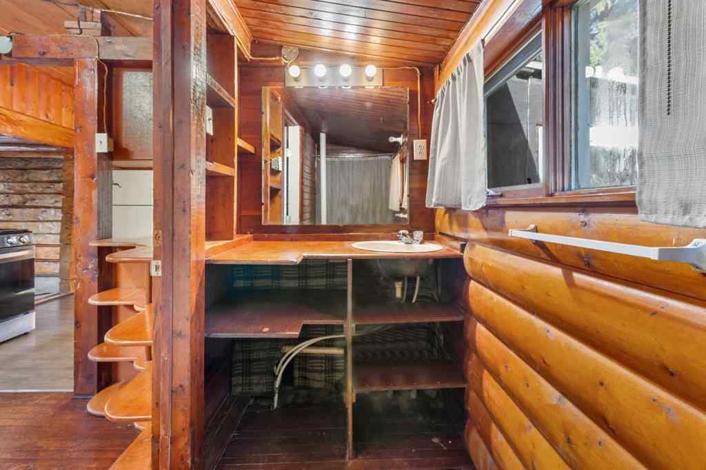 MLS&reg; # A2270257 - 4523 48 Street  in Palo Sylvan Lake, Residential Open Houses