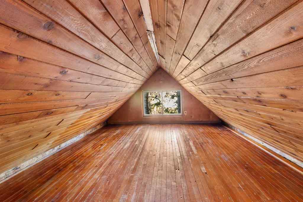 MLS&reg; # A2270257 - 4523 48 Street  in Palo Sylvan Lake, Residential Open Houses