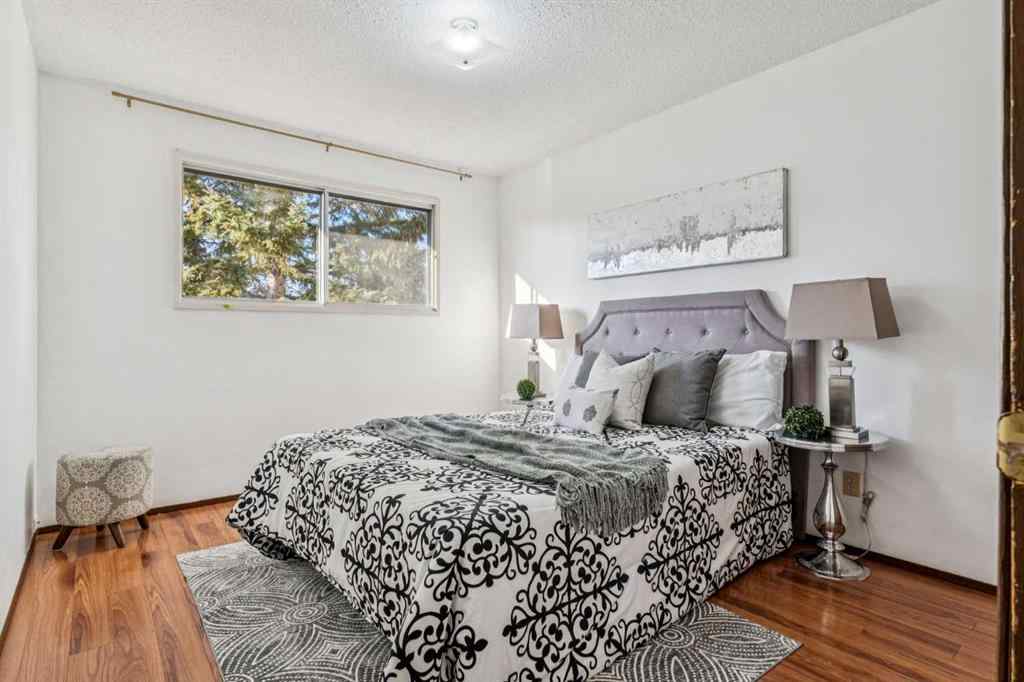 MLS® A2270258 - 30 Edgeford Place NW in Edgemont Calgary, Residential