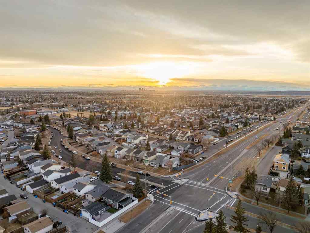 MLS® A2270260 - 212 Falmere Way NE in Falconridge Calgary, Residential