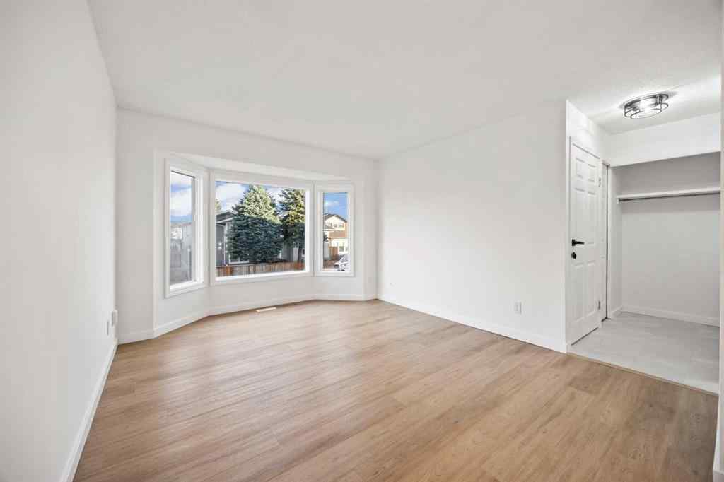 MLS® A2270260 - 212 Falmere Way NE in Falconridge Calgary, Residential