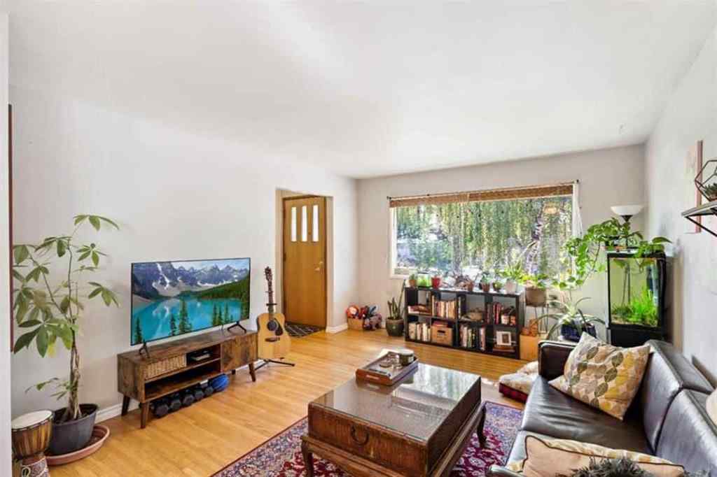 MLS&reg; # A2270261 - 479 Northmount Drive NW in Highwood Calgary, Residential Open Houses