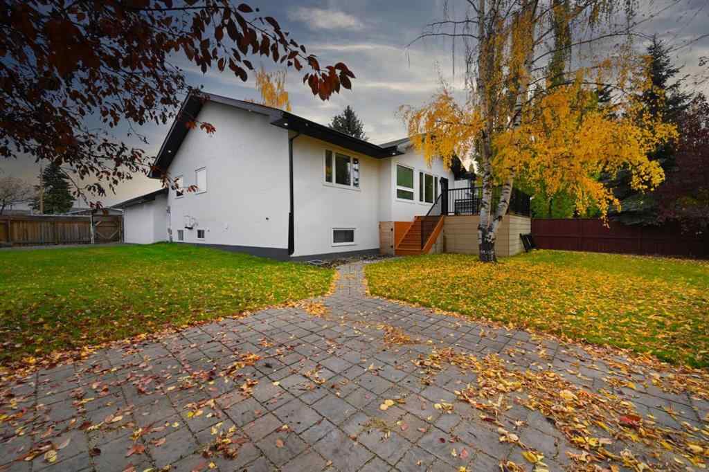 MLS® A2270262 - 941 west chestermere Drive  in West Creek Chestermere, Residential