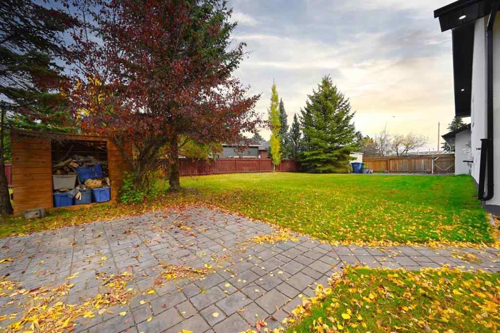 MLS® A2270262 - 941 west chestermere Drive  in West Creek Chestermere, Residential