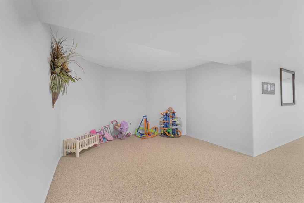 MLS&reg; # A2270265 - 6006 57 Avenue   in Lucas Heights Ponoka, Residential Open Houses