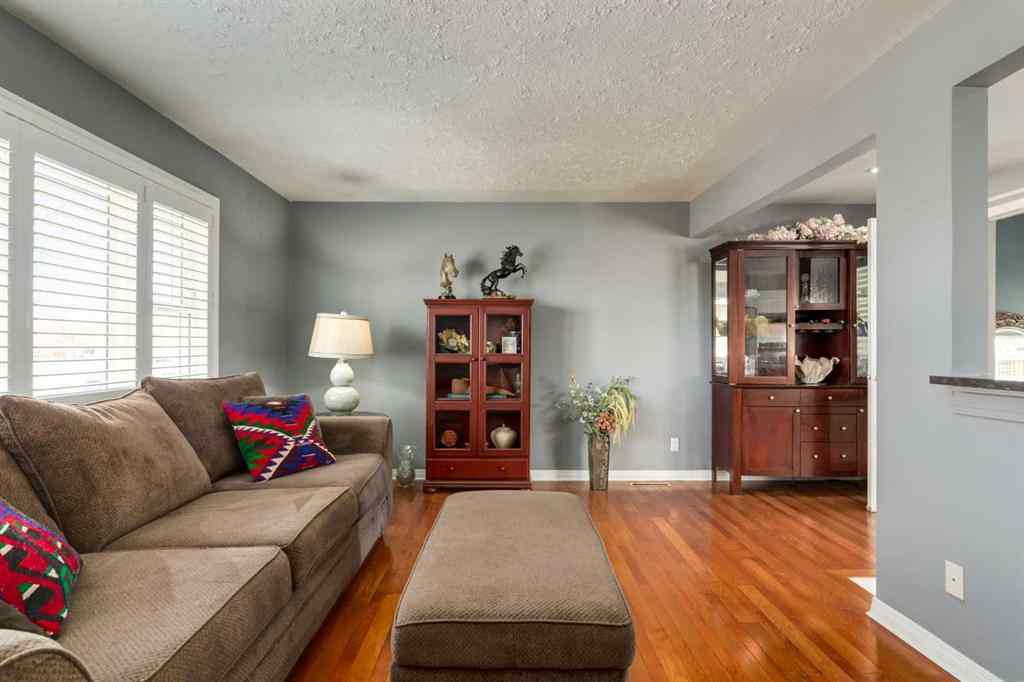 MLS® # A2270272 - 4603 79 Street NW in Bowness Calgary, Residential Open Houses