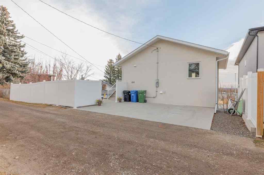 MLS® # A2270274 - 25 Highwood Place NW in Highwood Calgary, Residential Open Houses