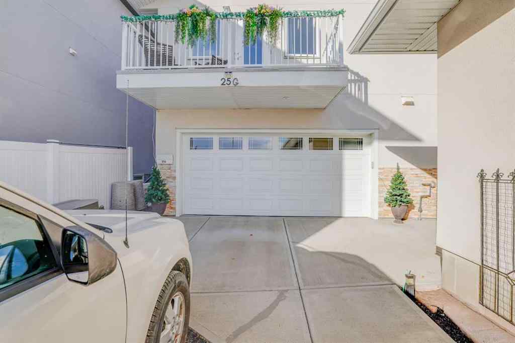 MLS® # A2270274 - 25 Highwood Place NW in Highwood Calgary, Residential Open Houses