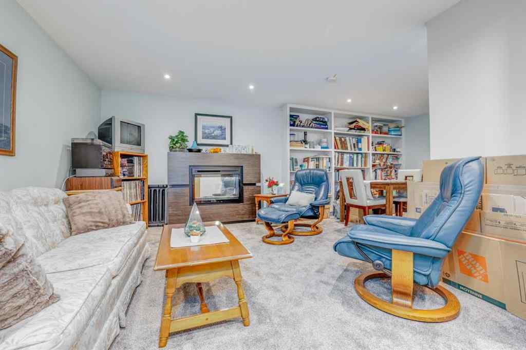 MLS® # A2270274 - 25 Highwood Place NW in Highwood Calgary, Residential Open Houses