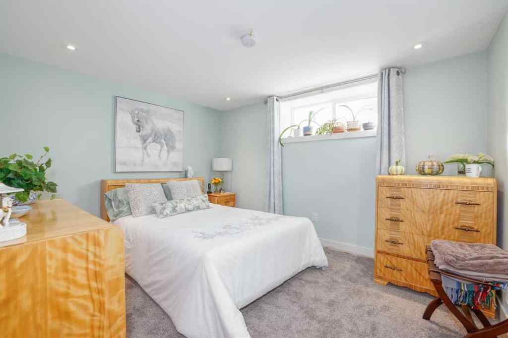 MLS® # A2270274 - 25 Highwood Place NW in Highwood Calgary, Residential Open Houses