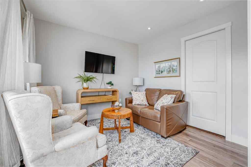 MLS® # A2270274 - 25 Highwood Place NW in Highwood Calgary, Residential Open Houses