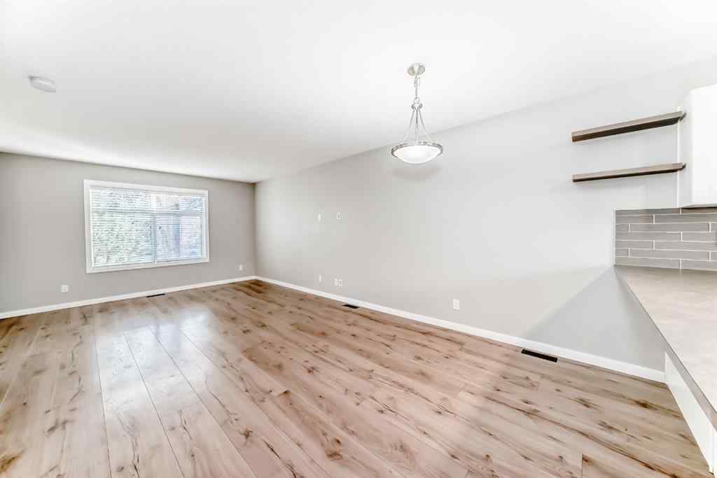 MLS&reg; # A2270277 - 115 Sunset Road  in Sunset Ridge Cochrane, Residential Open Houses