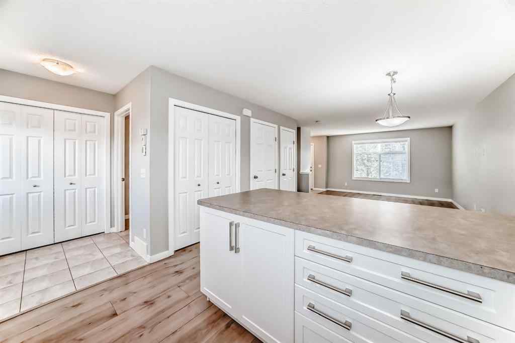 MLS&reg; # A2270277 - 115 Sunset Road  in Sunset Ridge Cochrane, Residential Open Houses