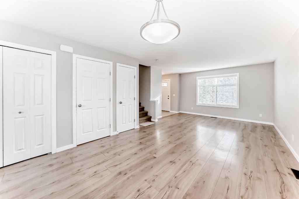 MLS&reg; # A2270277 - 115 Sunset Road  in Sunset Ridge Cochrane, Residential Open Houses