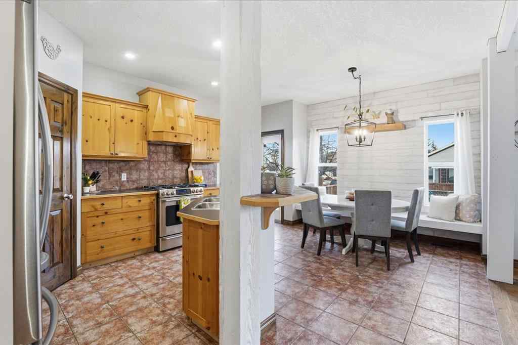 MLS&reg; # A2270278 - 133 Chaparral Common SE in Chaparral Calgary, Residential Open Houses