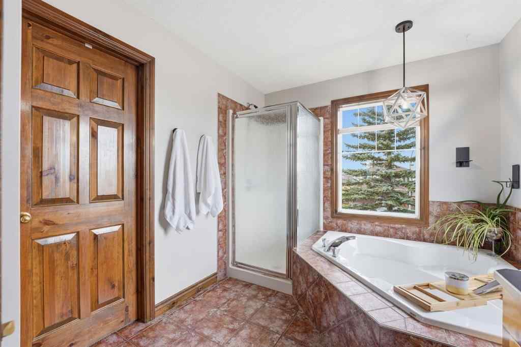 MLS&reg; # A2270278 - 133 Chaparral Common SE in Chaparral Calgary, Residential Open Houses