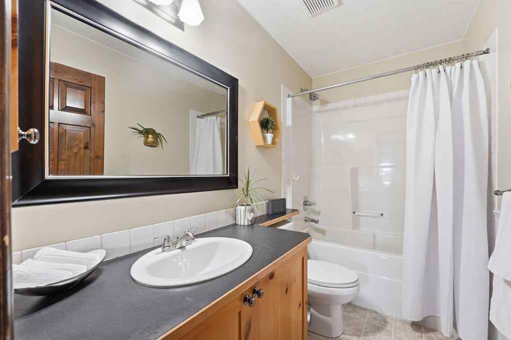 MLS&reg; # A2270278 - 133 Chaparral Common SE in Chaparral Calgary, Residential Open Houses