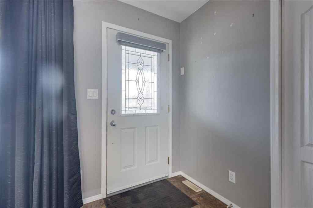 MLS&reg; # A2270281 - 6110 38 Avenue  in Grandview Stettler, Residential Open Houses