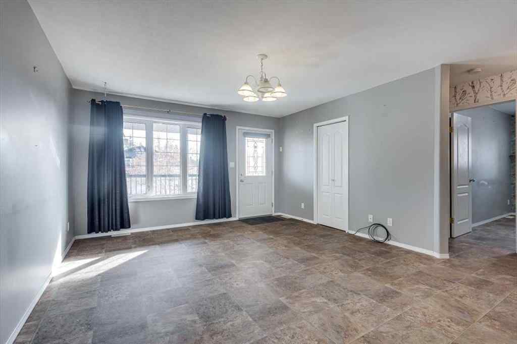 MLS&reg; # A2270281 - 6110 38 Avenue  in Grandview Stettler, Residential Open Houses