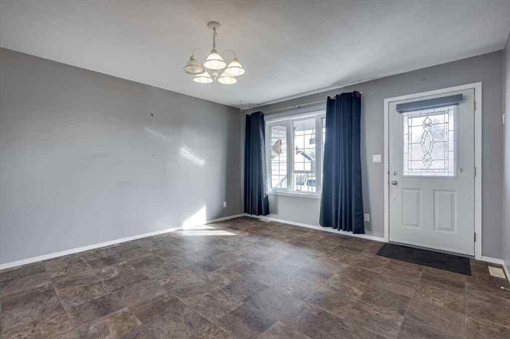 MLS&reg; # A2270281 - 6110 38 Avenue  in Grandview Stettler, Residential Open Houses