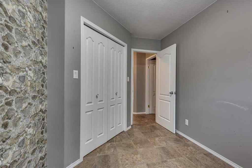MLS&reg; # A2270281 - 6110 38 Avenue  in Grandview Stettler, Residential Open Houses