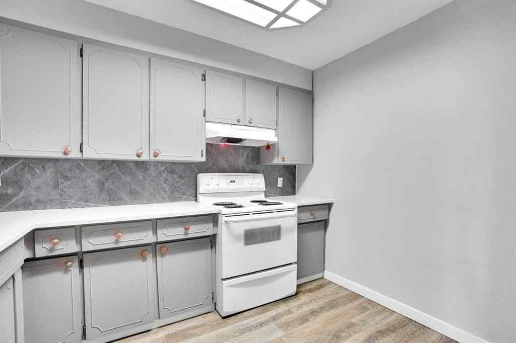 MLS&reg; # A2270282 - 52 Pennsburg Way SE in Penbrooke Meadows Calgary, Residential Open Houses