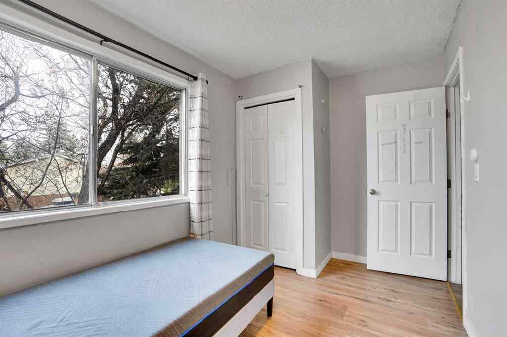 MLS&reg; # A2270282 - 52 Pennsburg Way SE in Penbrooke Meadows Calgary, Residential Open Houses