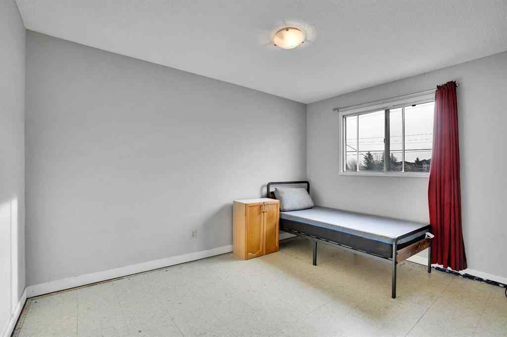 MLS&reg; # A2270282 - 52 Pennsburg Way SE in Penbrooke Meadows Calgary, Residential Open Houses