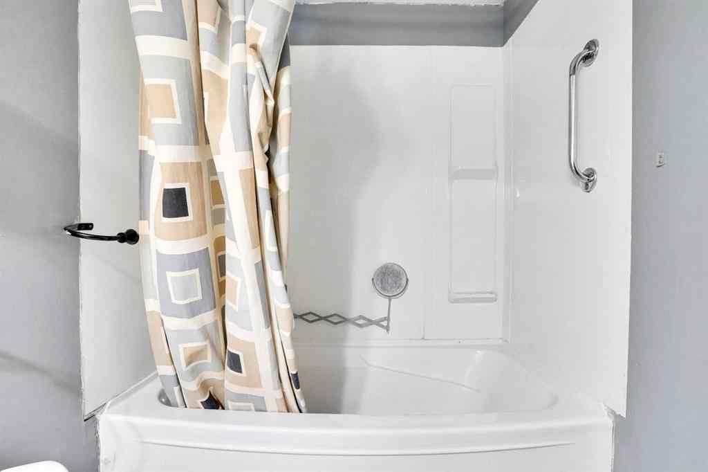 MLS&reg; # A2270282 - 52 Pennsburg Way SE in Penbrooke Meadows Calgary, Residential Open Houses