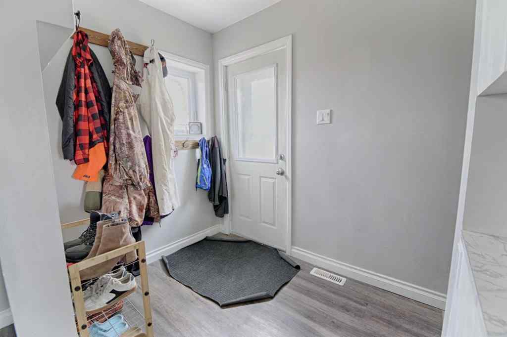 MLS&reg; # A2270284 - 132   2 Ave north   in NONE Vauxhall, Residential Open Houses