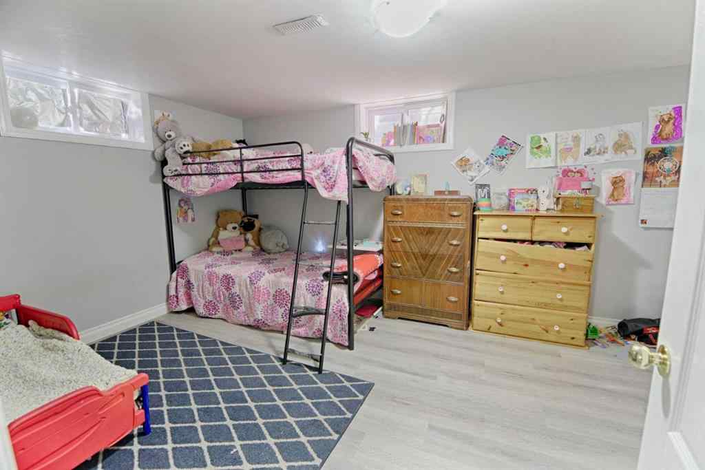 MLS&reg; # A2270284 - 132   2 Ave north   in NONE Vauxhall, Residential Open Houses