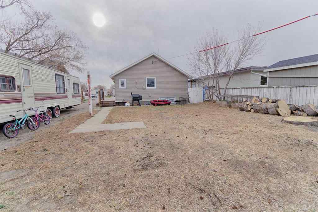 MLS&reg; # A2270284 - 132   2 Ave north   in NONE Vauxhall, Residential Open Houses