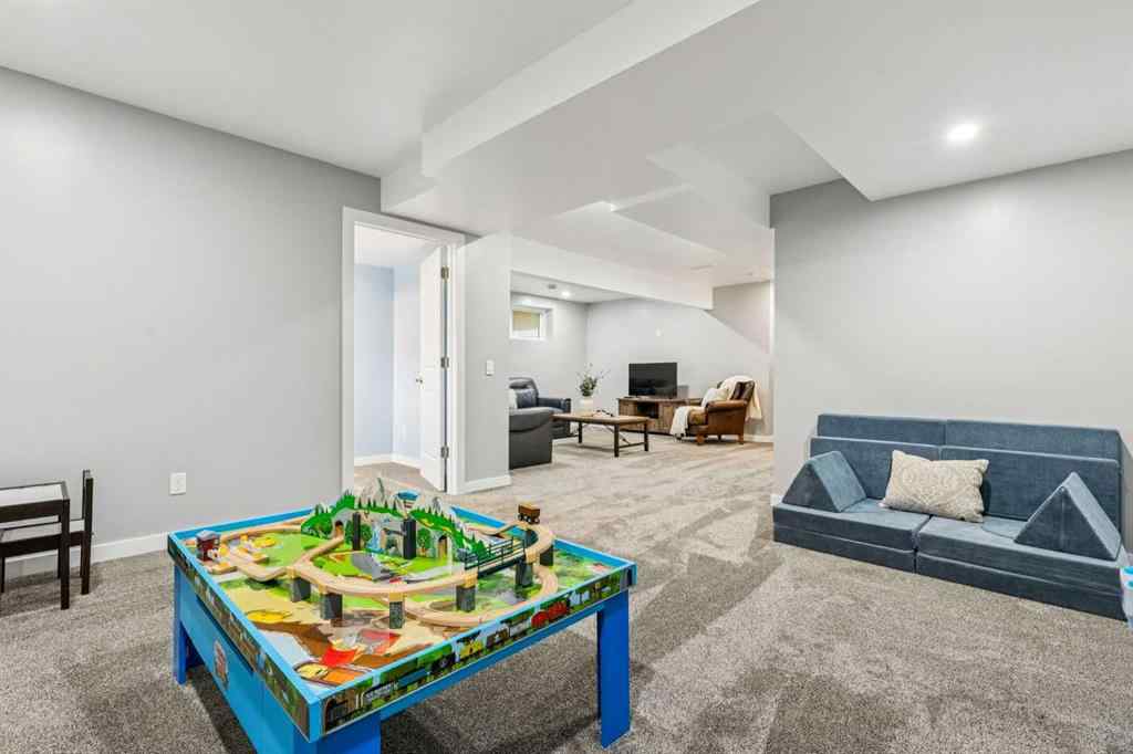 MLS&reg; # A2270292 - 487 Rivercrest Road  in Rivercrest Cochrane, Residential Open Houses