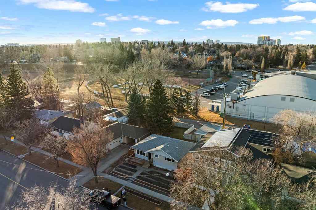 MLS® A2270296 - 3803 19 Street NW in Charleswood Calgary, Residential