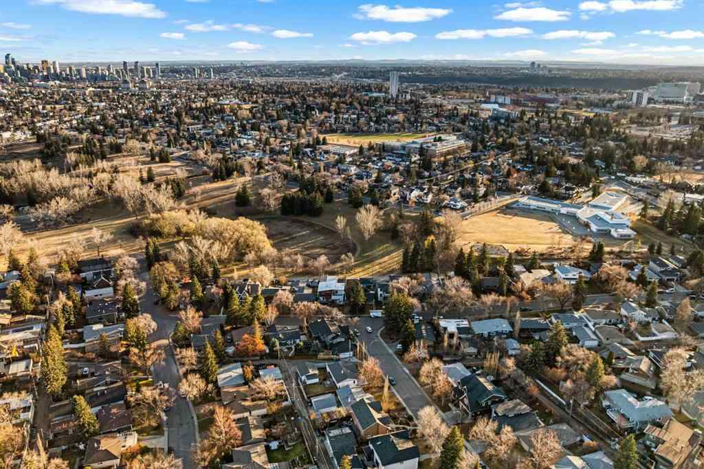 MLS® A2270296 - 3803 19 Street NW in Charleswood Calgary, Residential