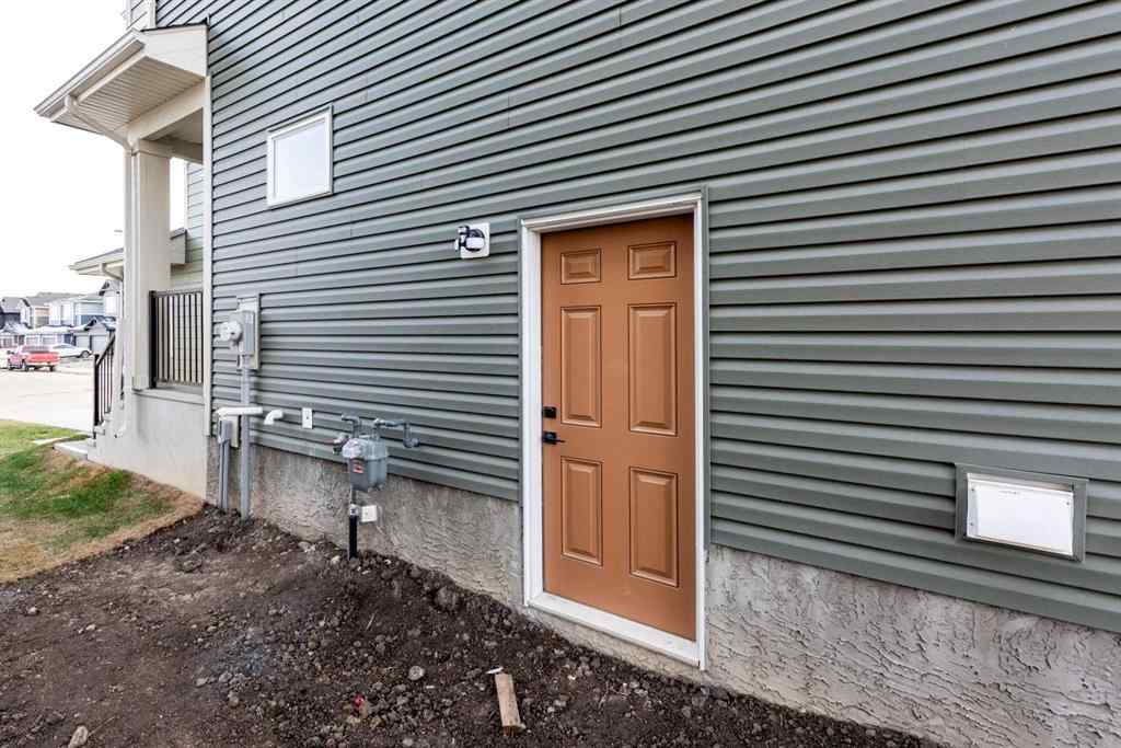 MLS® A2270297 - 35 Waterford Street  in Waterford Chestermere, Residential