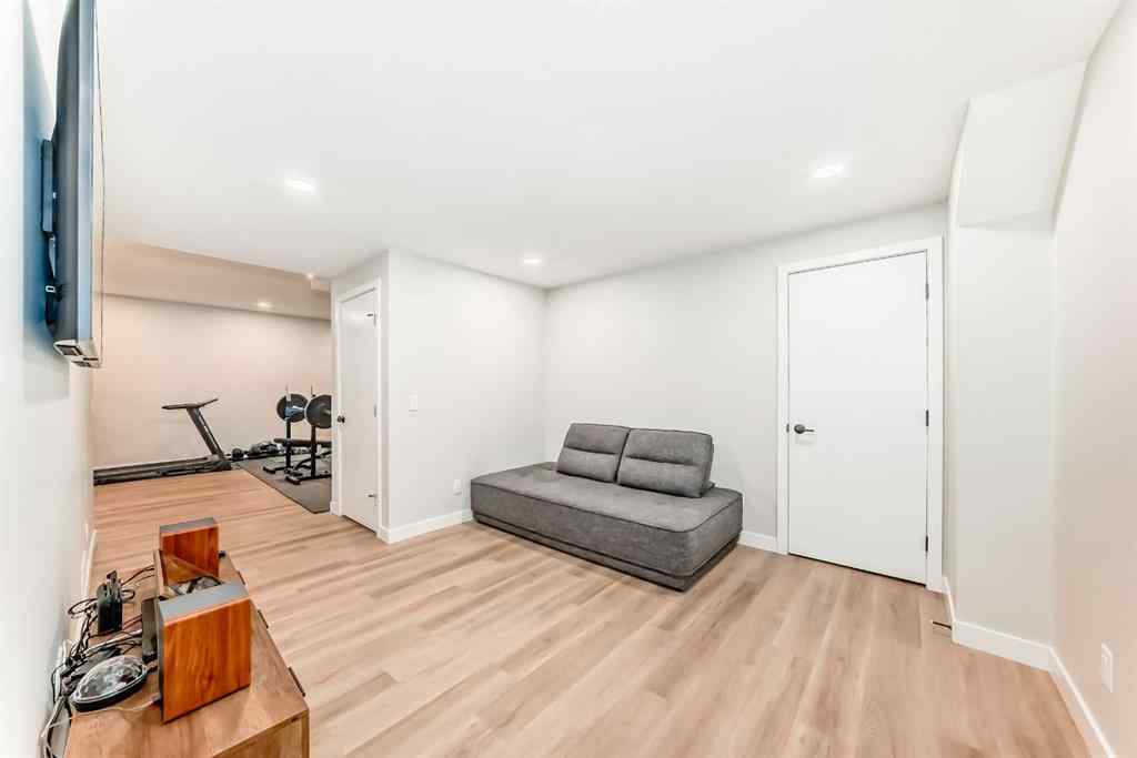 MLS&reg; # A2270300 - 120 Magnolia Manor SE in Mahogany Calgary, Residential Open Houses