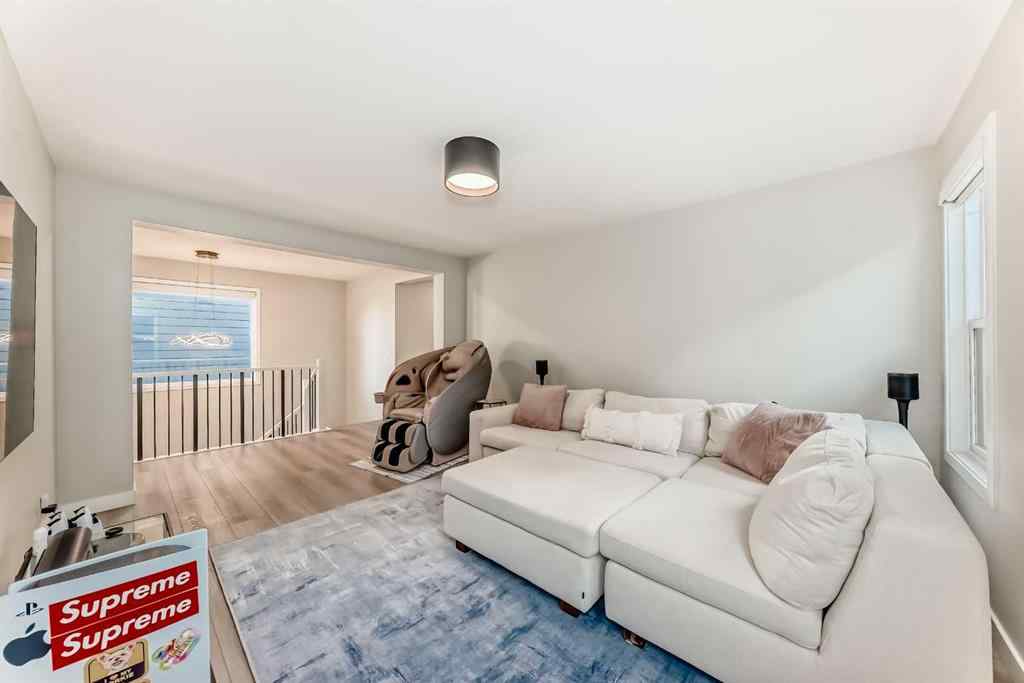 MLS&reg; # A2270300 - 120 Magnolia Manor SE in Mahogany Calgary, Residential Open Houses