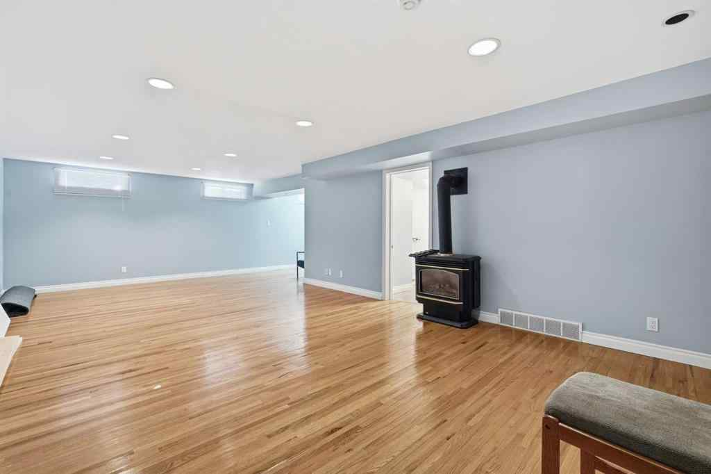 MLS&reg; # A2270302 - 2219 Halifax Crescent NW in Banff Trail Calgary, Residential Open Houses