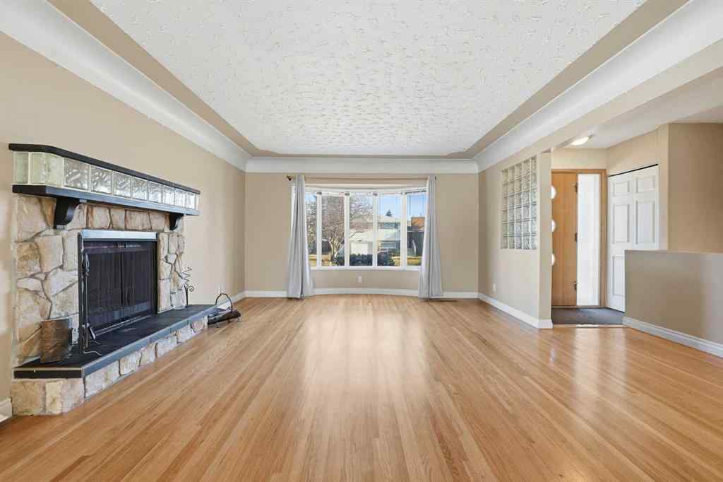 MLS&reg; # A2270302 - 2219 Halifax Crescent NW in Banff Trail Calgary, Residential Open Houses