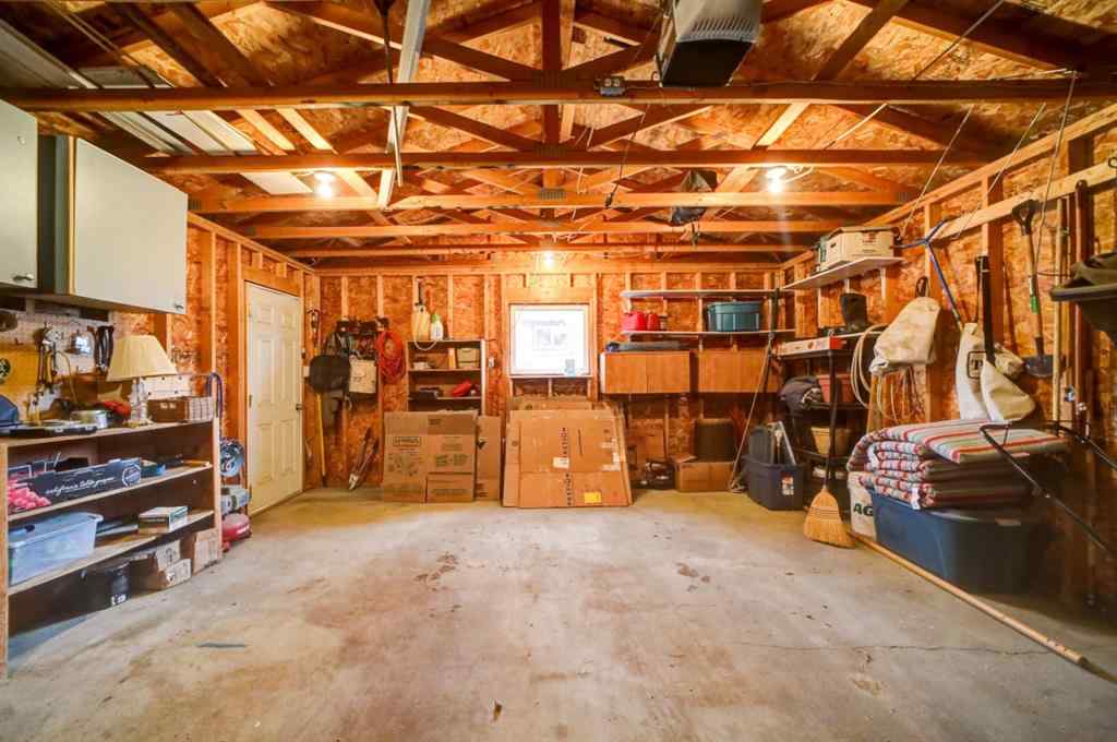 MLS&reg; # A2270303 - 613 10th Street N in Senator Buchanan Lethbridge, Residential Open Houses