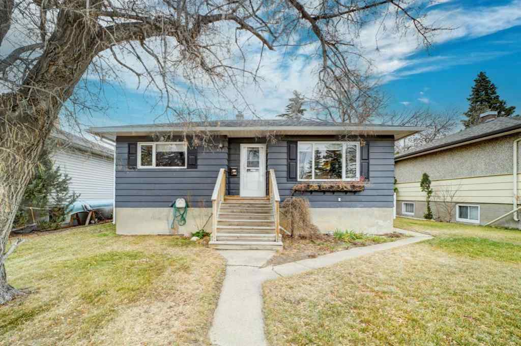 MLS&reg; # A2270303 - 613 10th Street N in Senator Buchanan Lethbridge, Residential Open Houses