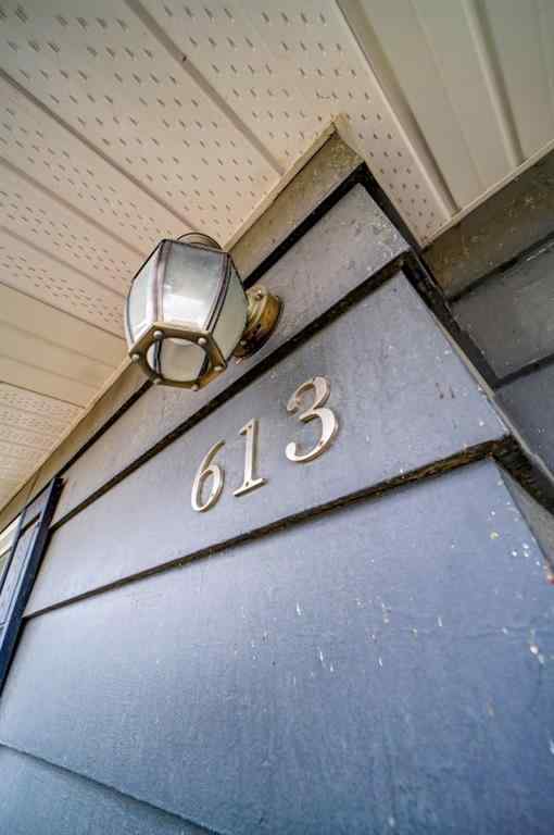 MLS&reg; # A2270303 - 613 10th Street N in Senator Buchanan Lethbridge, Residential Open Houses