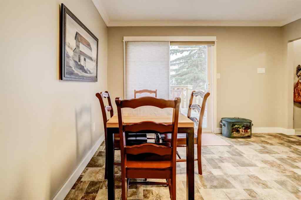 MLS&reg; # A2270303 - 613 10th Street N in Senator Buchanan Lethbridge, Residential Open Houses