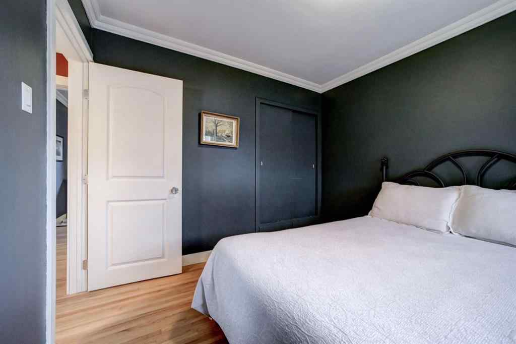 MLS&reg; # A2270303 - 613 10th Street N in Senator Buchanan Lethbridge, Residential Open Houses