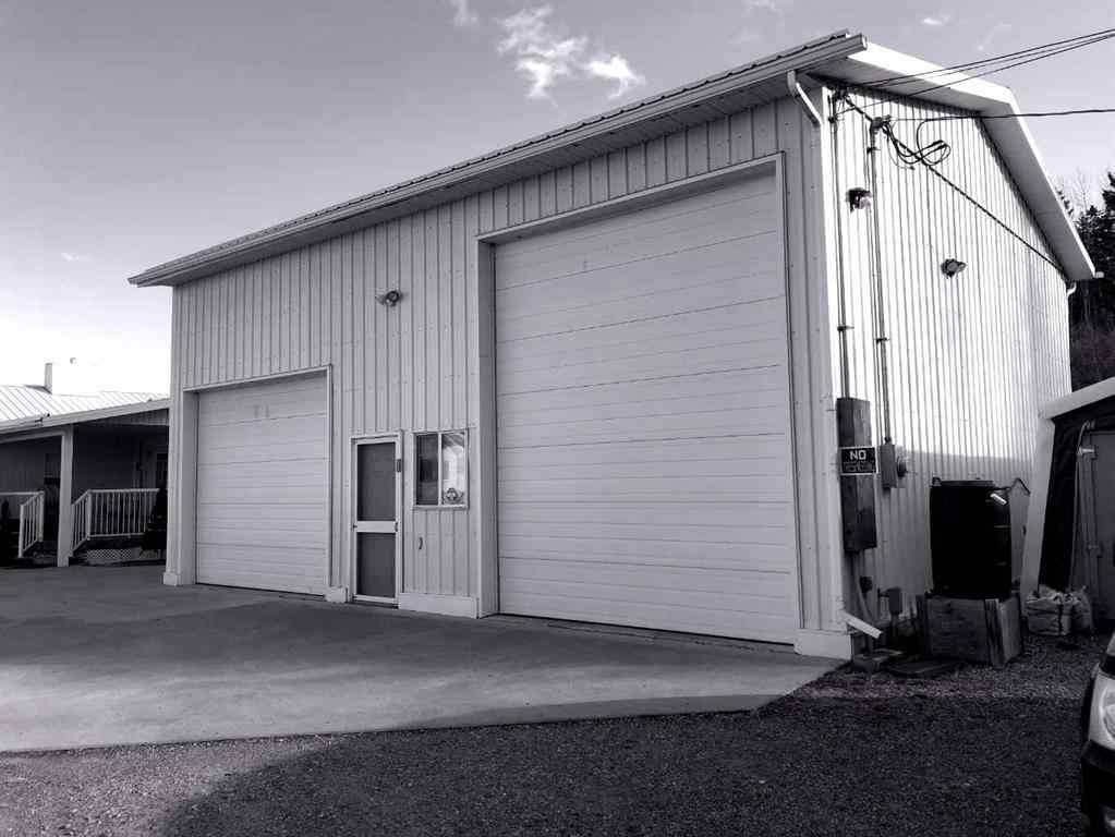 MLS&reg; # A2270305 - 152 SHERWOOD Drive  in Mountain View Hinton, Residential Open Houses