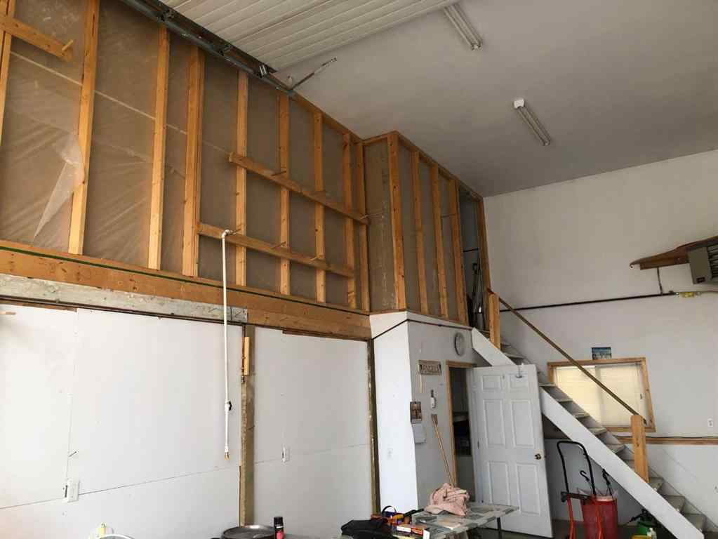 MLS&reg; # A2270305 - 152 SHERWOOD Drive  in Mountain View Hinton, Residential Open Houses