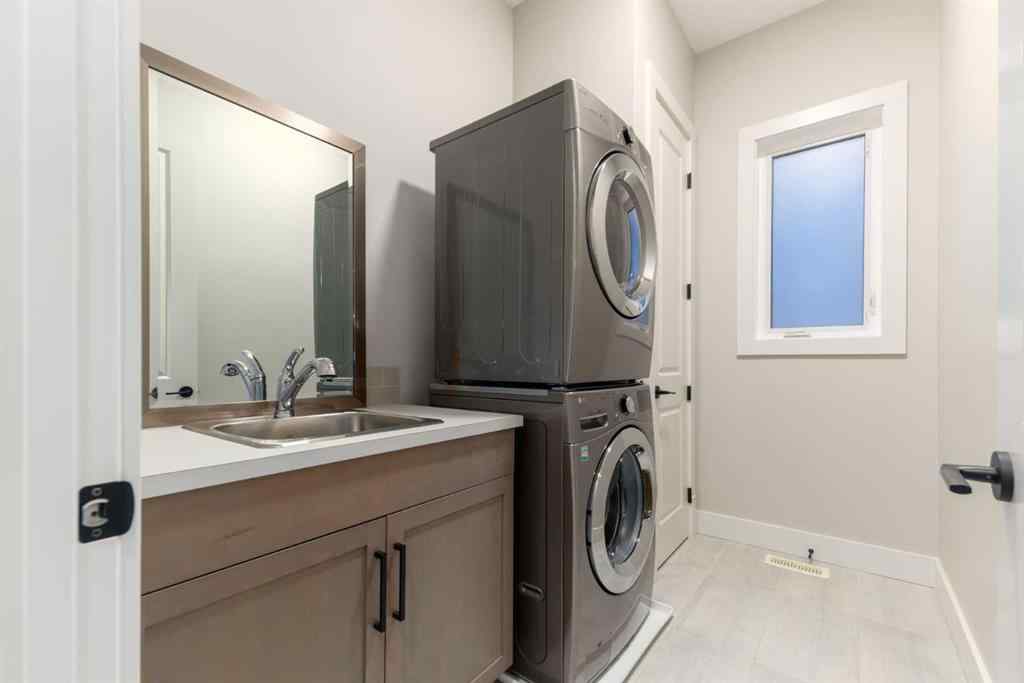 MLS® A2270308 - 232 Discovery Drive SW in Discovery Ridge Calgary, Residential