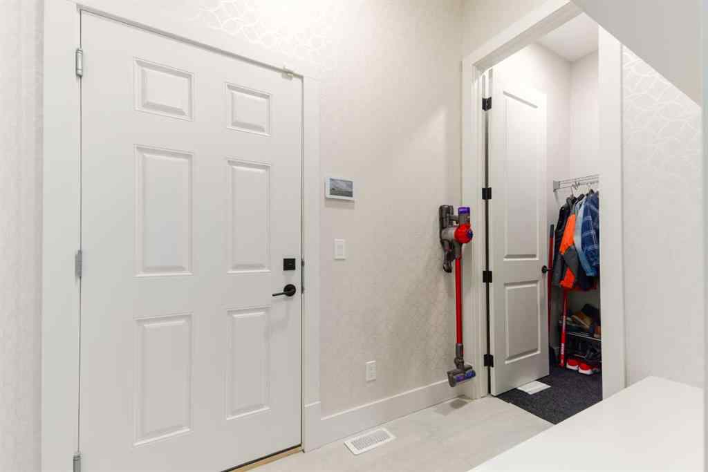 MLS® A2270308 - 232 Discovery Drive SW in Discovery Ridge Calgary, Residential